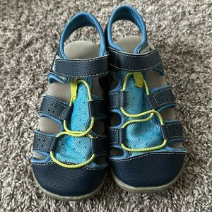 See Kai Run Sandals size 11